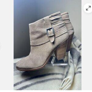 Jessica Simpson Womens Size 9/40 Taupe Suede Ankle Boots Chunky Heel